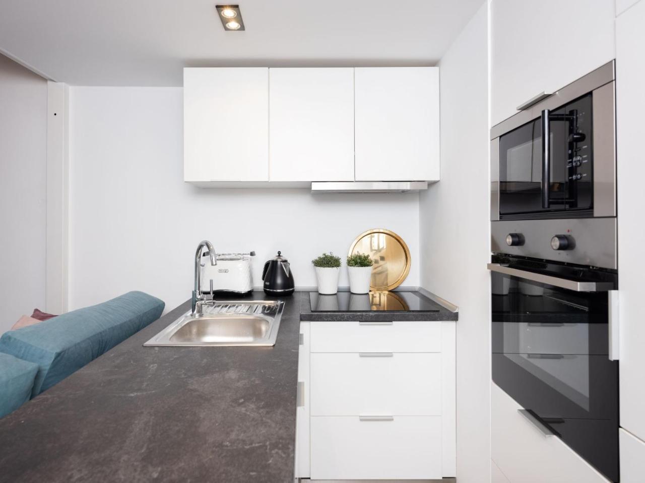 Lofts Cracow Apartments - City Center Krakow Ngoại thất bức ảnh